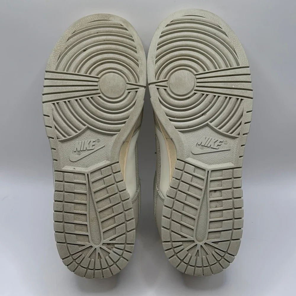 Nike Dunk Low Sail Light Bone Sneakers Shoes DD1503-107 Rare OG Women's‎ Size 9